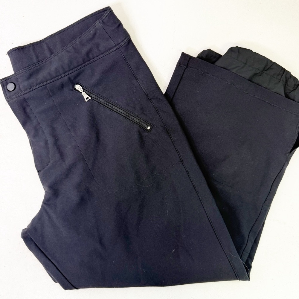 Nike Dri-FIT Black Capri Jogger Pants – Women’s Size Small (4–6)